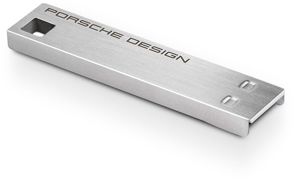 Младшая модель LaCie Porsche Design USB Key стоит $30, старшая — $50