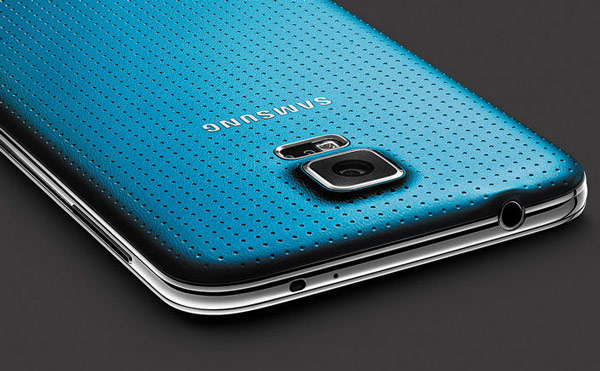 О цене и сроке анонса смартфона Samsung Galaxy S5 mini (SM-G800) пока данных нет