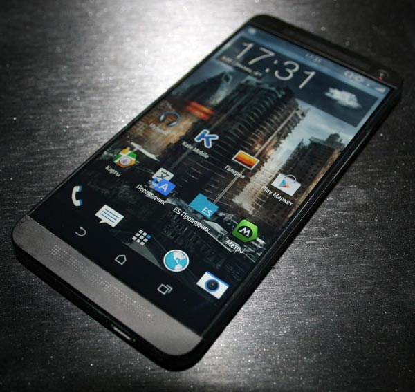 По предварительным данным, основой HTC One+ будет однокристальная система Snapdragon 800
