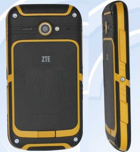 ZTE G601U   неубиваемый 4 дюймовый смартфон