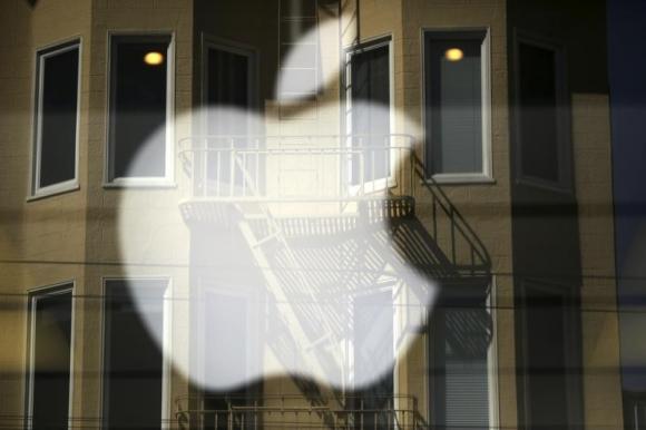 В случае одобрения судьей соглашение позволит Apple избежать суда