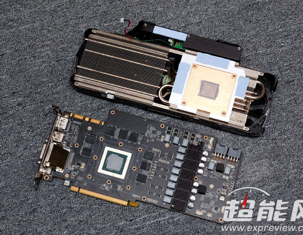 От референсного образца Nvidia GeForce GTX 980 изделие Zotac отличается как печатной платой, так и системой охлаждения