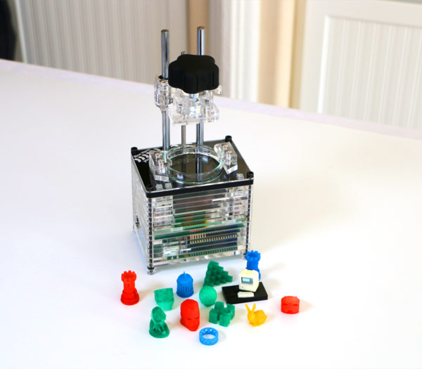 iBox Nano - единственный 3D-принтер с батарейным питанием