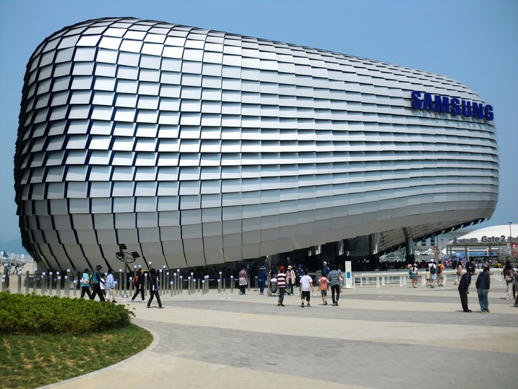Samsung покинула десятку наиболее дорогих IT-компаний