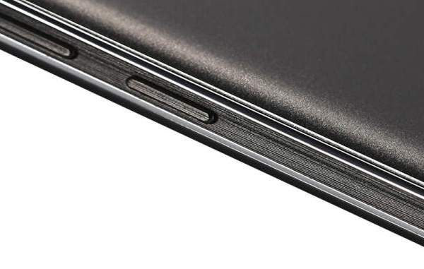Смартфон Doogee T6 отличается дизайном боковой панели и аккумуляторной батареей емкостью 6250 мА·ч