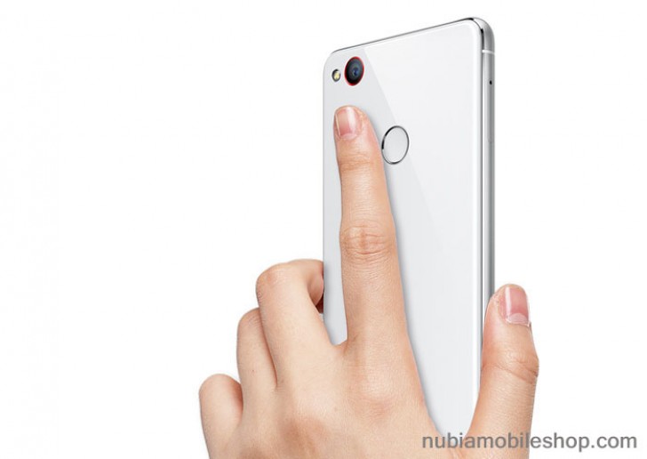 В Китае смартфон Nubia Z11 Mini появится в продаже до конца месяца по цене $230