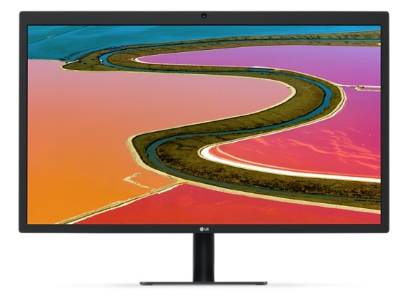 Монитор LG UltraFine 5K, предназначенный для использования с новыми ноутбуками MacBook Pro, задерживается на неопределённый срок