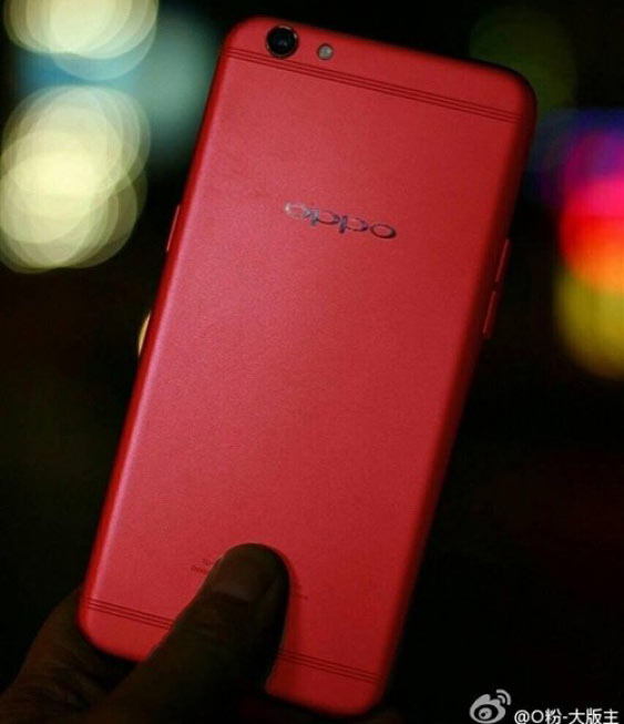 Продажи красного варианта Oppo R9S начнутся в Китае до конца года