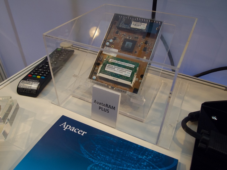 Apacer представила на Computex 2016 устройство AvataRAM, предназначенное для ускорения ПК