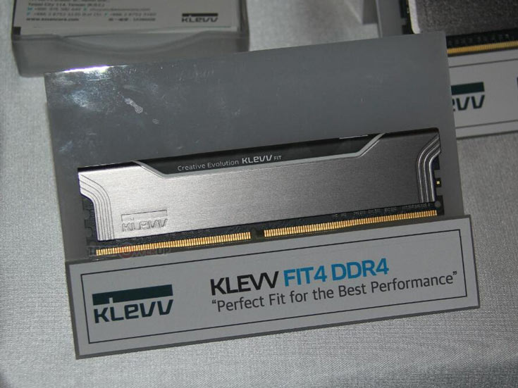 Внешне новые модули очень похожи на модули Klevv Fit (DDR3)