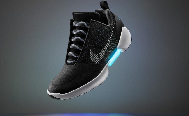 Кроссовки Nike HyperAdapt 1.0 с функцией автоматической шнуровки оценены в $720