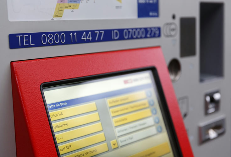 Государственной железнодорожной компании SBB принадлежит более 1000 автоматов по продаже железнодорожных билетов