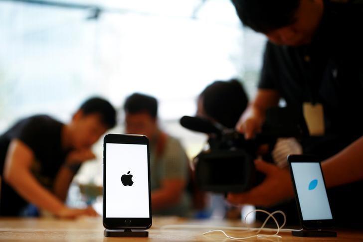 По словам главы компании Apple, центр в Шэньчжэне будет открыт в будущем году
