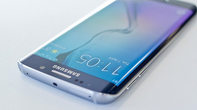 У смартфона Samsung Galaxy S8 не будет разъема TRS диаметром 3,5 мм