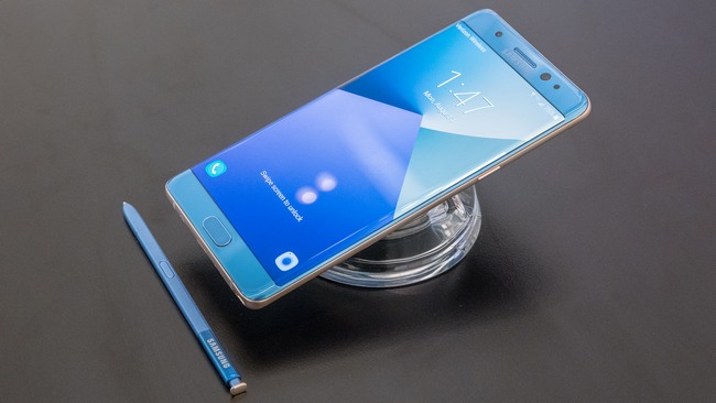 Samsung подтвердила сведения о перегреве Samsung Galaxy Note7 из новой партии