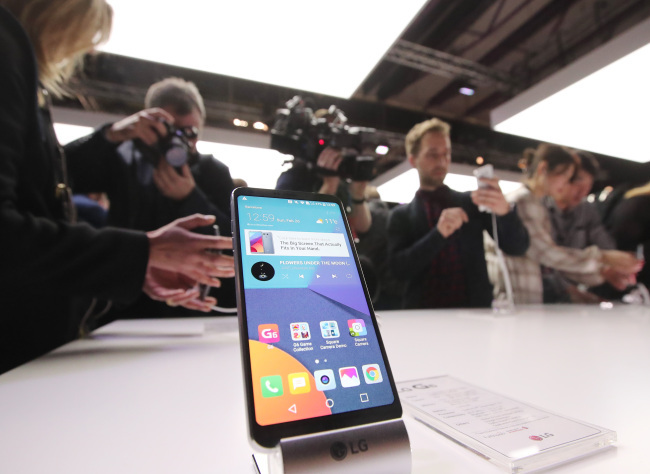 В июне смартфон LG G6 может получить технологию трехмерного сканирования лиц