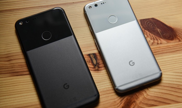 Google снизила цены на смартфоны Pixel, включив в комплект гарнитуру Daydream View