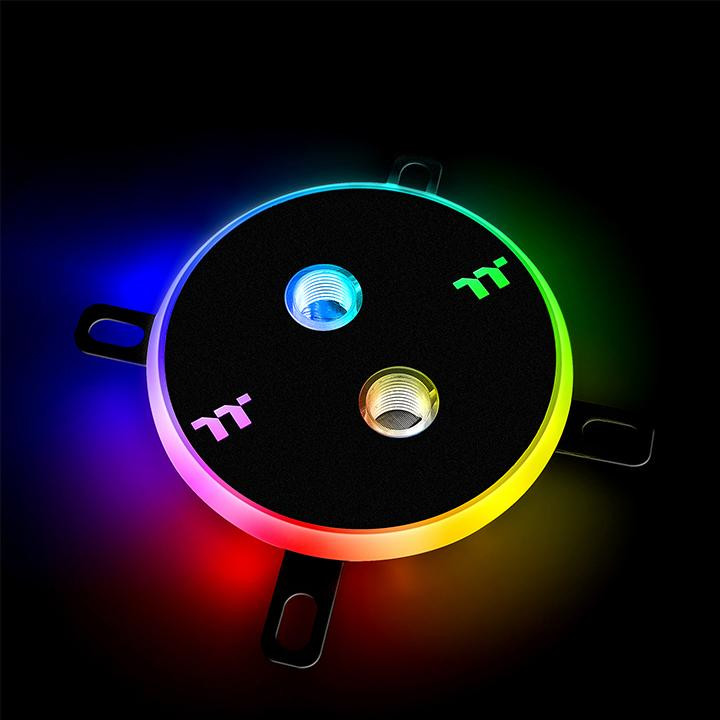 Управлять подсветкой можно с помощью ПО Riing Plus RGB, включенного в комплект