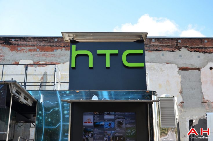 HTC продолжает терпеть убытки, а выручка компании продолжает снижаться
