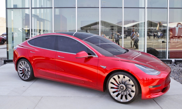 Tesla остаётся убыточной, но огромными темпами наращивает выручку и производство автомобилей