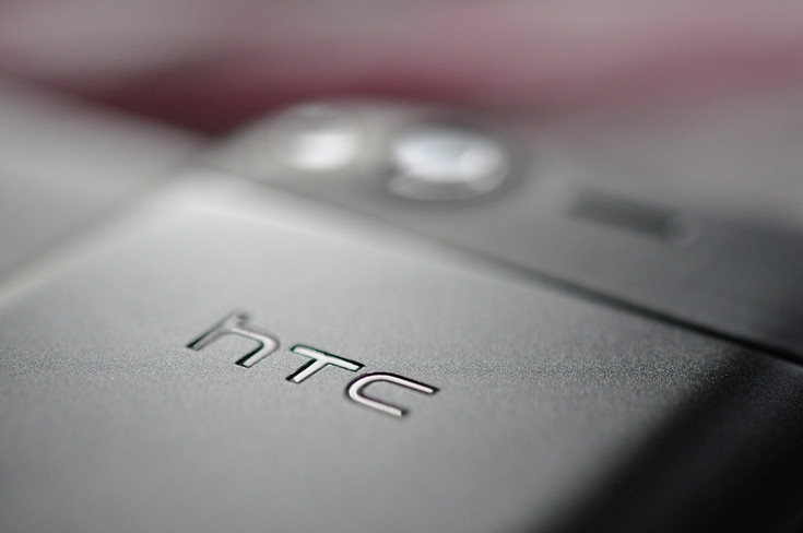 HTC снова приписывают намерение вернуться к контрактному производству смартфонов
