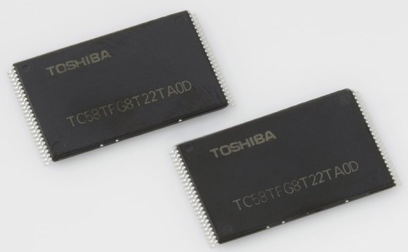 Toshiba представила 64-слойные микросхемы флэш-памяти 3D NAND BiCS объёмом 64 ГБ