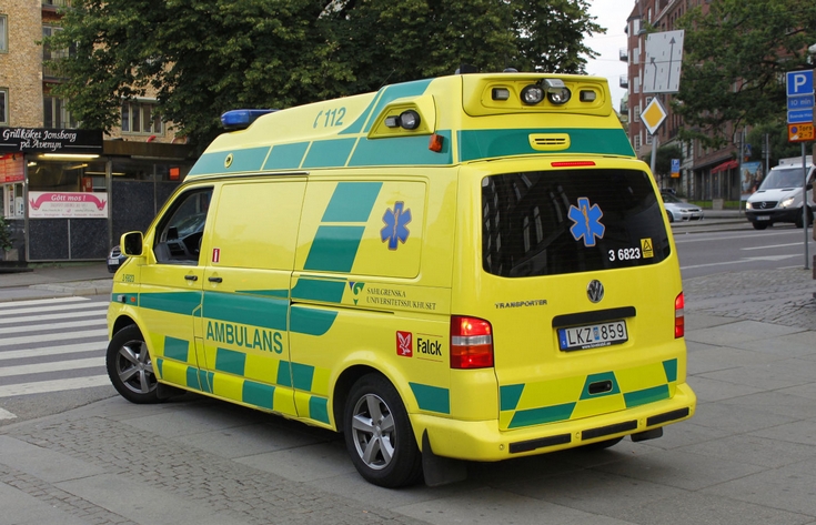 Автомобили скорой помощи в Швеции смогут заранее оповещать участников движения о своём приближении, используя RDS