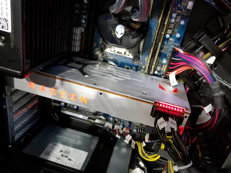 Компания AMD продемонстрировала 3D-карты AMD Radeon RX Vega