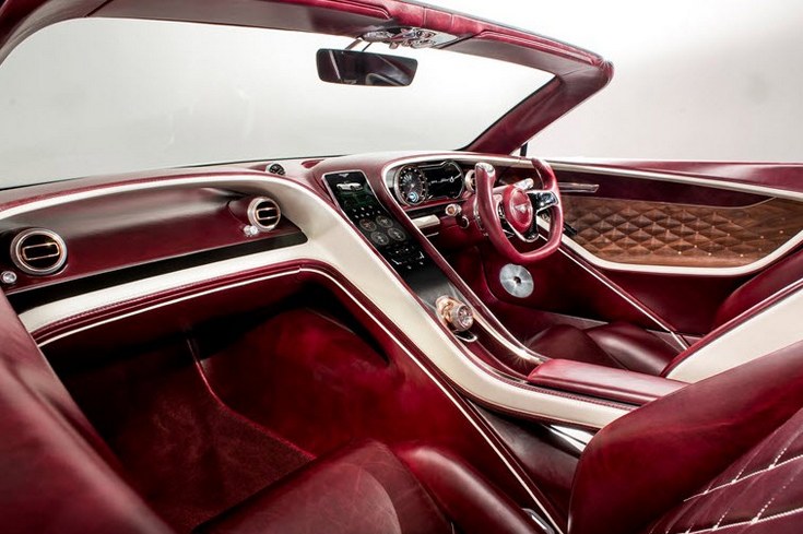 Bentley представила свой первый электромобиль