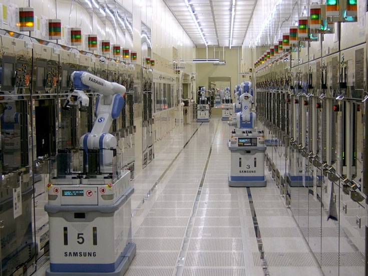 Samsung выделит 7 млрд долларов на расширение 10-нанометрового производства и строительство 7-нанометрового