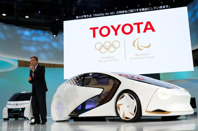 Toyota подтверждает приверженность машинам на водородных топливных элементах