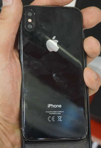 Характеристики iPhone 8 все еще не утверждены, начало продаж может быть отложено на ноябрь