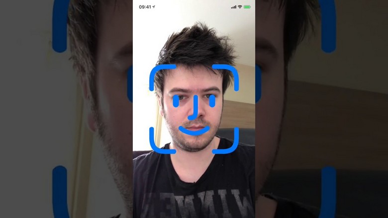 Появилось видео с работой сканера лиц в iOS 11