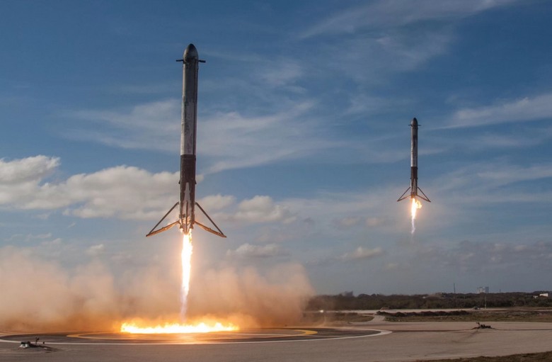 SpaceX пополняет свой флот новыми кораблями
