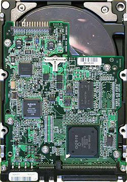 Maxtor Atlas 15K 8C073L0 & 10K IV 8B073L0 SCSI HDDs Review