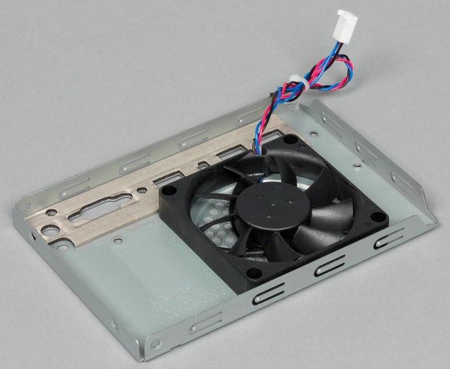 Конструкция Thecus N2810