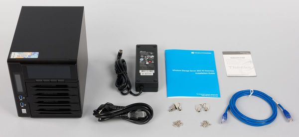 Комплект поставки Thecus W4000+