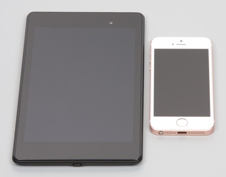 Обзор смартфона Apple iPhone SE. Тестирование дисплея