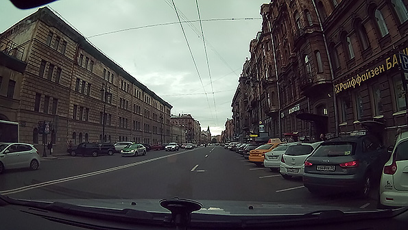 Автомобильный видеорегистратор Hyundai H92