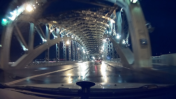 Автомобильный видеорегистратор Hyundai H92