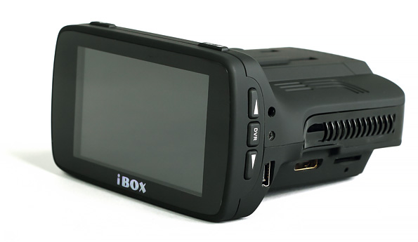 Автомобильный видеорегистратор iBox Combo F5
