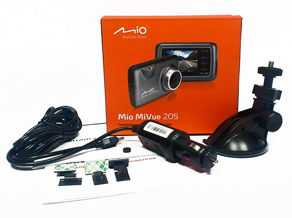 Автомобильный видеорегистратор Mio MiVue 205