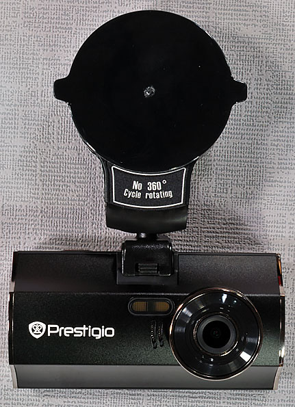 Автомобильный видеорегистратор Prestigio RoadRunner 530A5