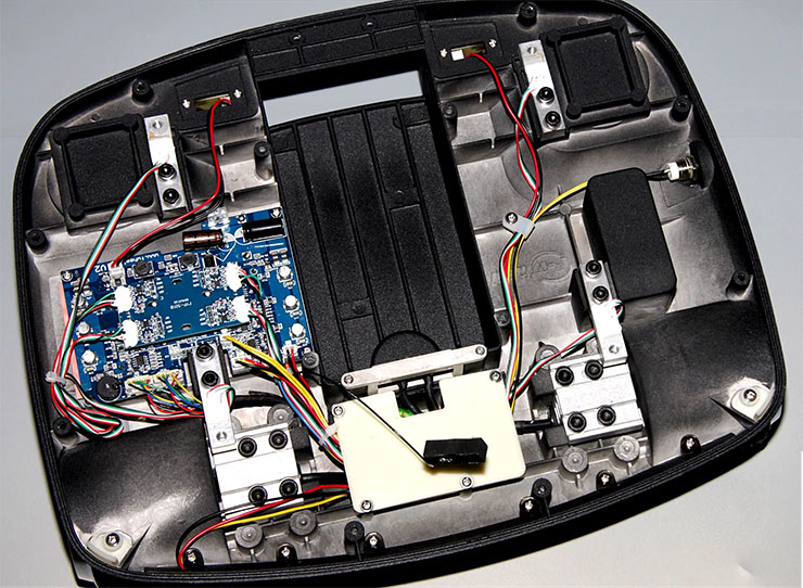 ��������������� ������ iCarbot �������� F-Wheel