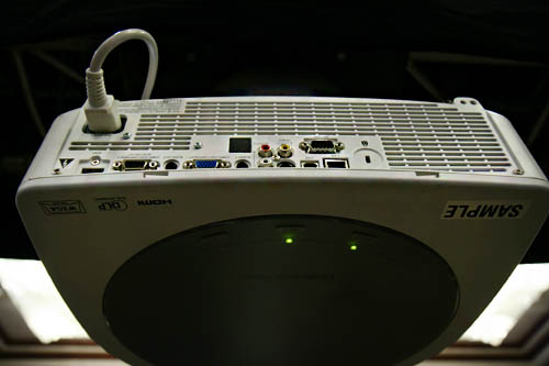 Модели оснащены портами HDMI, USB, LAN, RS-232, Computer 1/2 и S-Video.