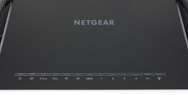Внешний вид Netgear R7500