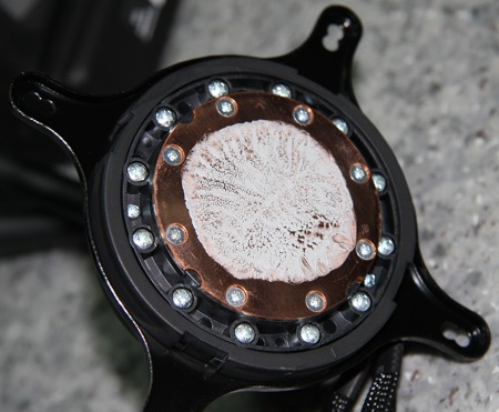 NZXT Kraken X41, распределение термопасты