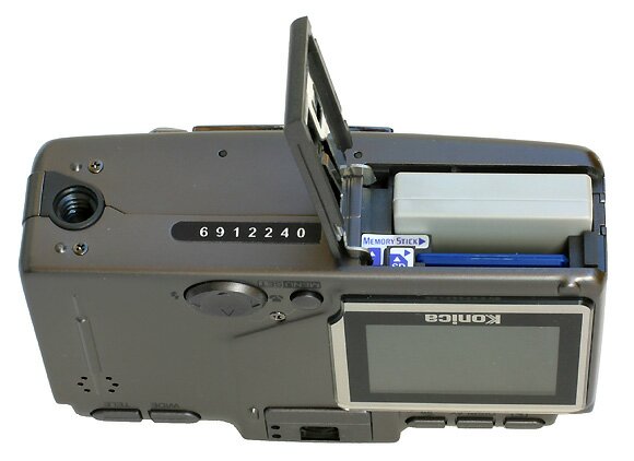 Konica Digital Revio KD-500Z