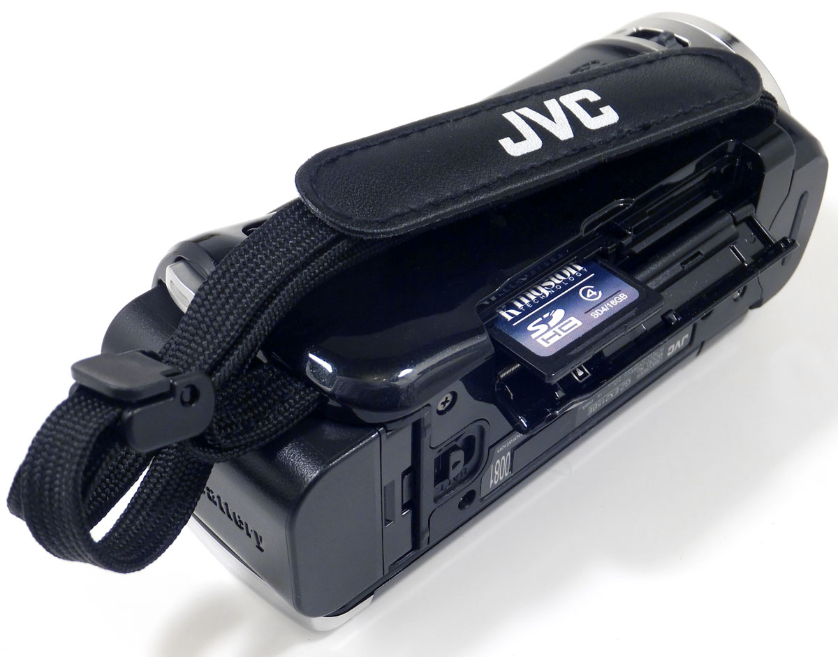 Видеокамера JVC GZEX215