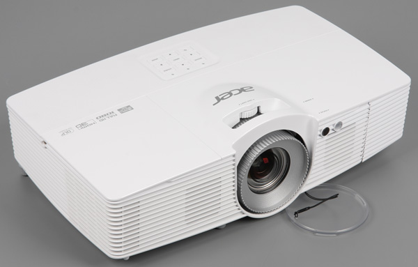 DLP-проектор Acer V7500, общий вид